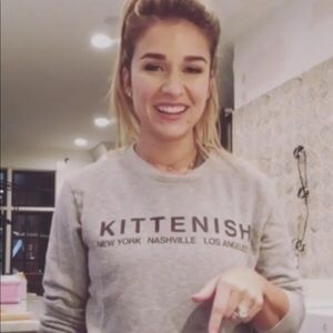 Adorable kittenish sweatshirt